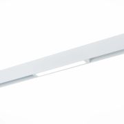 ST657.546.09 Св-к трек. Белый LED 1*9W 4000K 700Lm Ra>90 120 IP20 L220xW25xH41 220V SKYLINE 220
